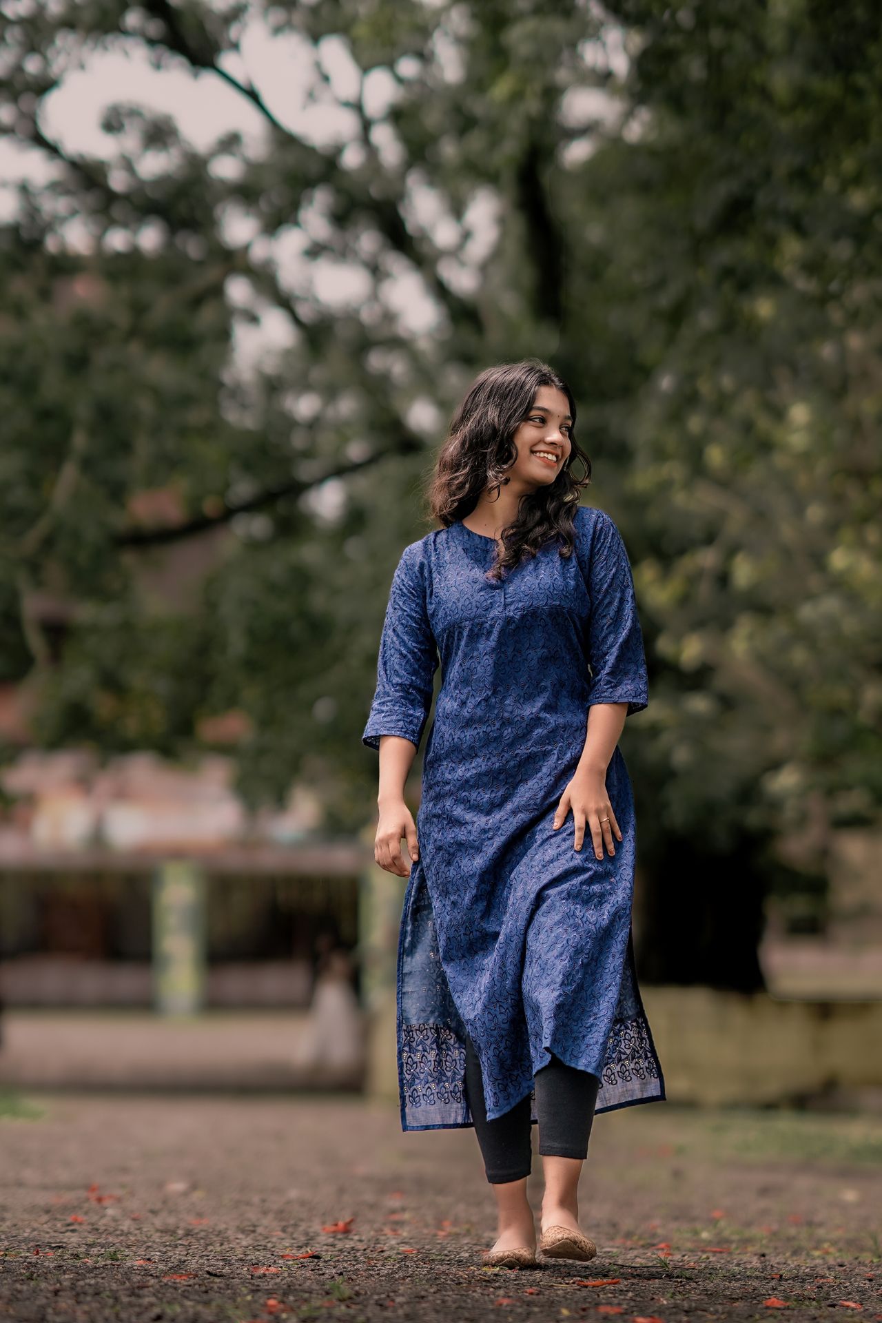 footwear with kurti dress for women